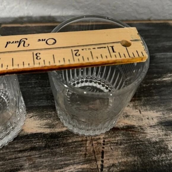 Crown Royal Etched Glass Whiskey Tumblers Set Of 2 - Picture 5 of 5